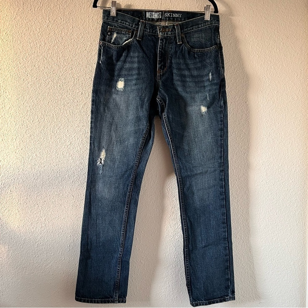 FREE WORLD MESSENGER SKINNY Blue Jean Women Size 31